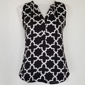 1159 Preowned Hanna & Gracie Black/White Top S